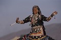 Danseuse rajpute, Marché aux chameaux de Pushkar, Rajasthan 
 Danseuse rajpute 
 Marché aux chameaux de Pushkar 
 Rajasthan  